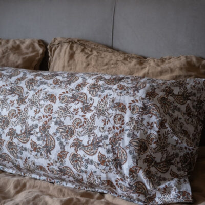 hoes body pillow paisley